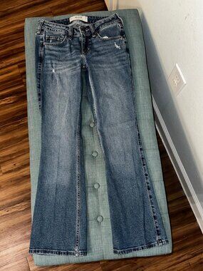 HOLLISTER LOW-RISE BOOT JEANS 0 SHORT, W25